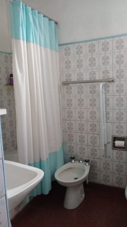 Venta de Casa 5 AMBIENTES en Castelar Norte Parque Ayerza