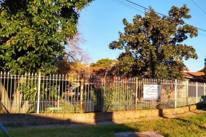 Venta De Chalet En Villa Tesei, Hurlingham