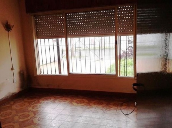 Venta de Casa 3 AMBIENTES en Haedo