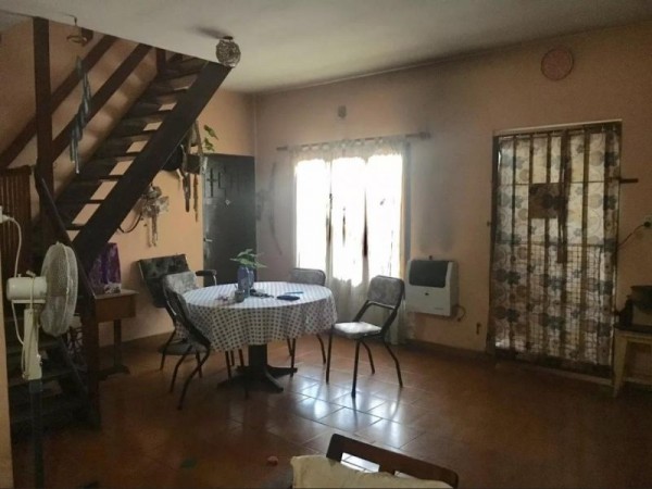 Venta De Duplex 4 Ambientes En Castelar Norte