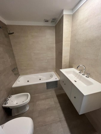 Venta de Departamento 3 AMBIENTES en Castelar Sur