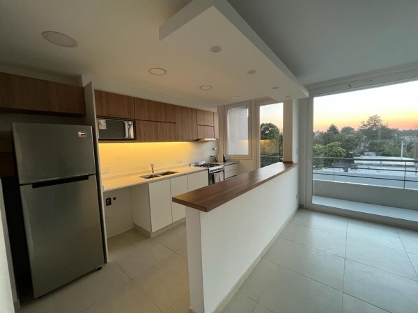 Venta de Departamento 4 AMBIENTES en Castelar Sur