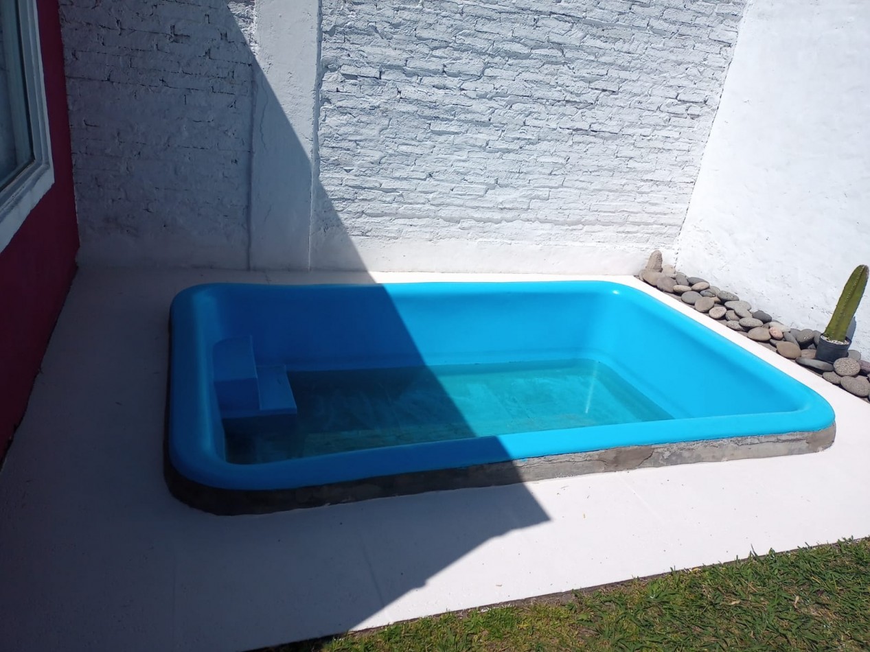 OPORTUNIDAD VALOR Casa 3 Ambientes En Castelar Norte