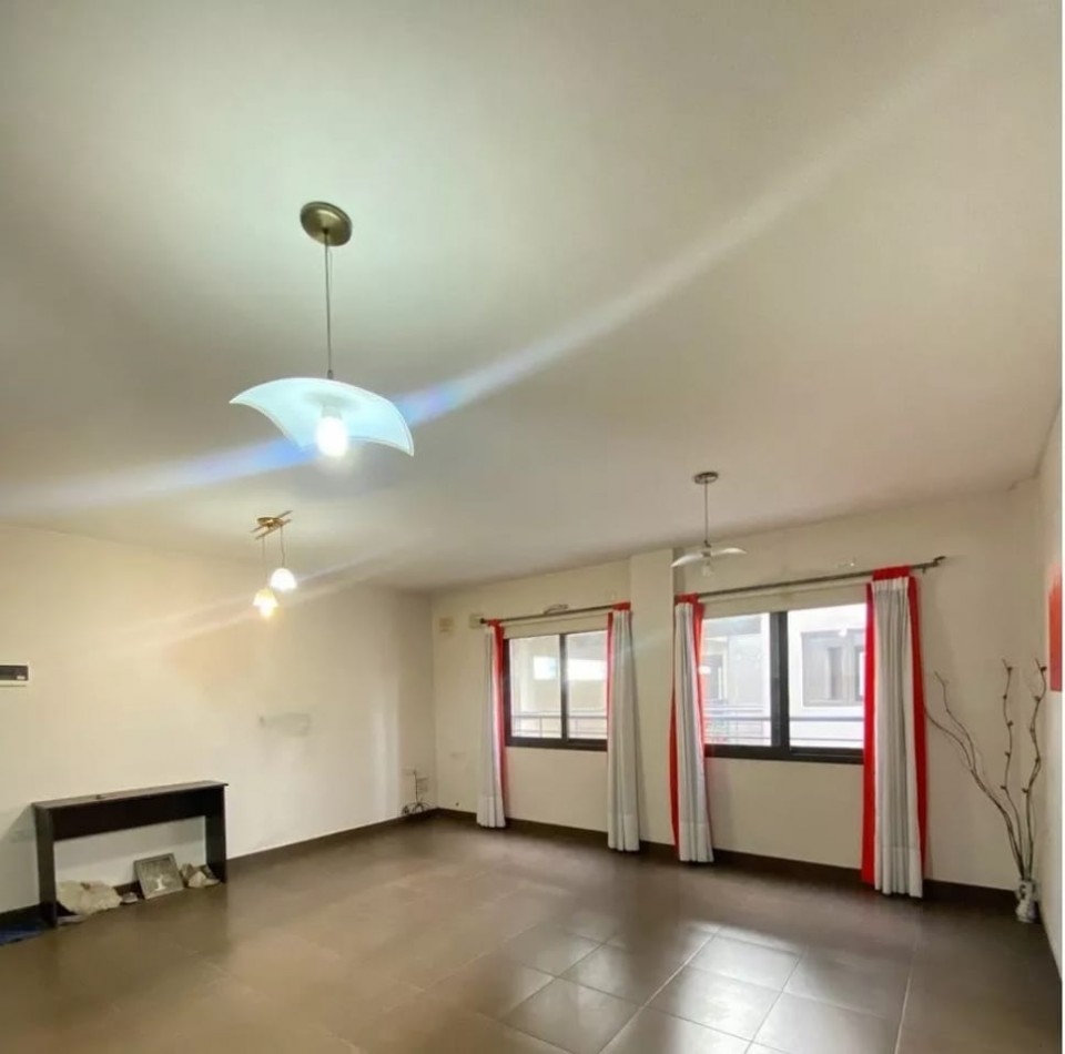 Depto 2 Ambientes Luminoso En Merlo