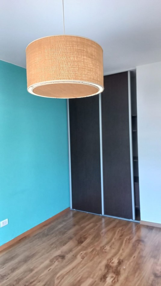 Duplex 4 Ambientes Ituzaingo Norte Cercano Santa Rosa