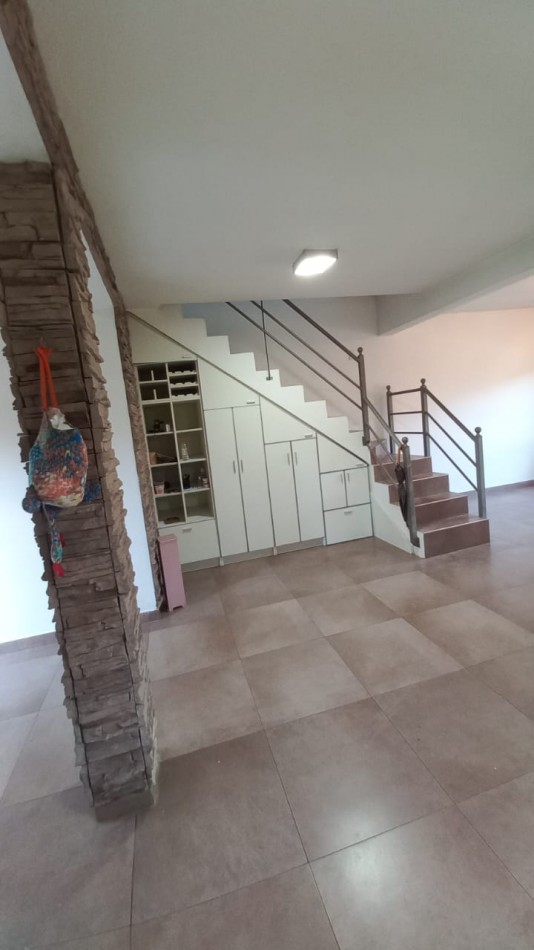 Duplex 4 Ambientes Ituzaingo Norte Cercano Santa Rosa