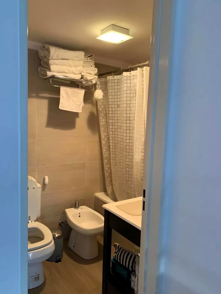 Depto Monoambiente Amplio con Terraza Privada En Castelar Sur