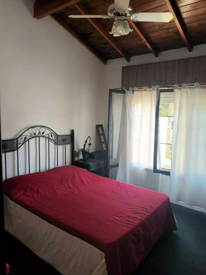 Casa 3 Ambientes En Castelar Norte