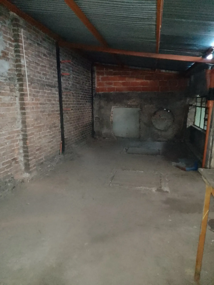 Alquiler de Galpon en San Justo a 50mts de Camino de Cintura