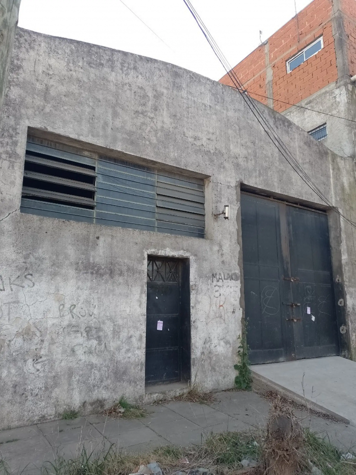 Alquiler de Galpon en San Justo a 50mts de Camino de Cintura