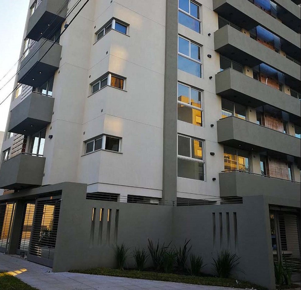 Venta De Departamento 2 Ambientes En Moron Centro