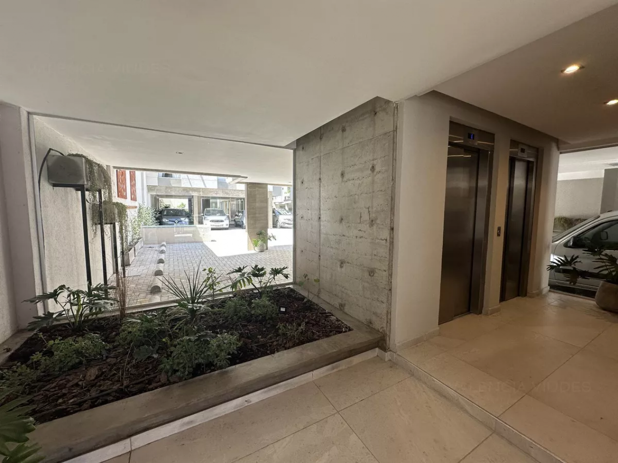Venta Depto 2 Amb De Categoria Estrenar C/Cochera Boj Pellegrini Moron
