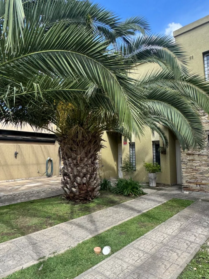 Duplex 4 Ambientes C/Fondo Pileta En Ituzaingo 