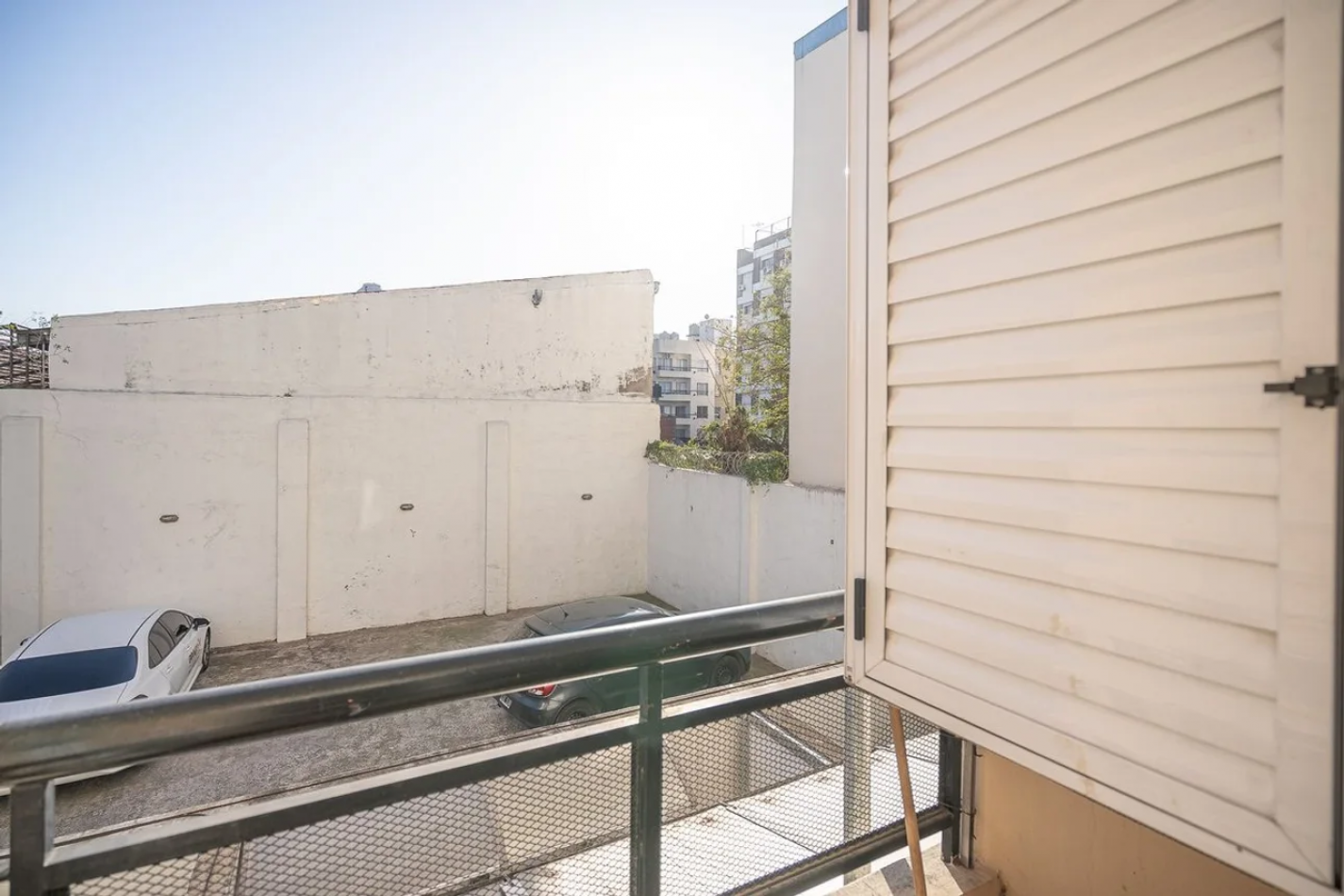 Alquiler Depto 2 Ambientes C/Balcon Bajas Expensas en Moron 