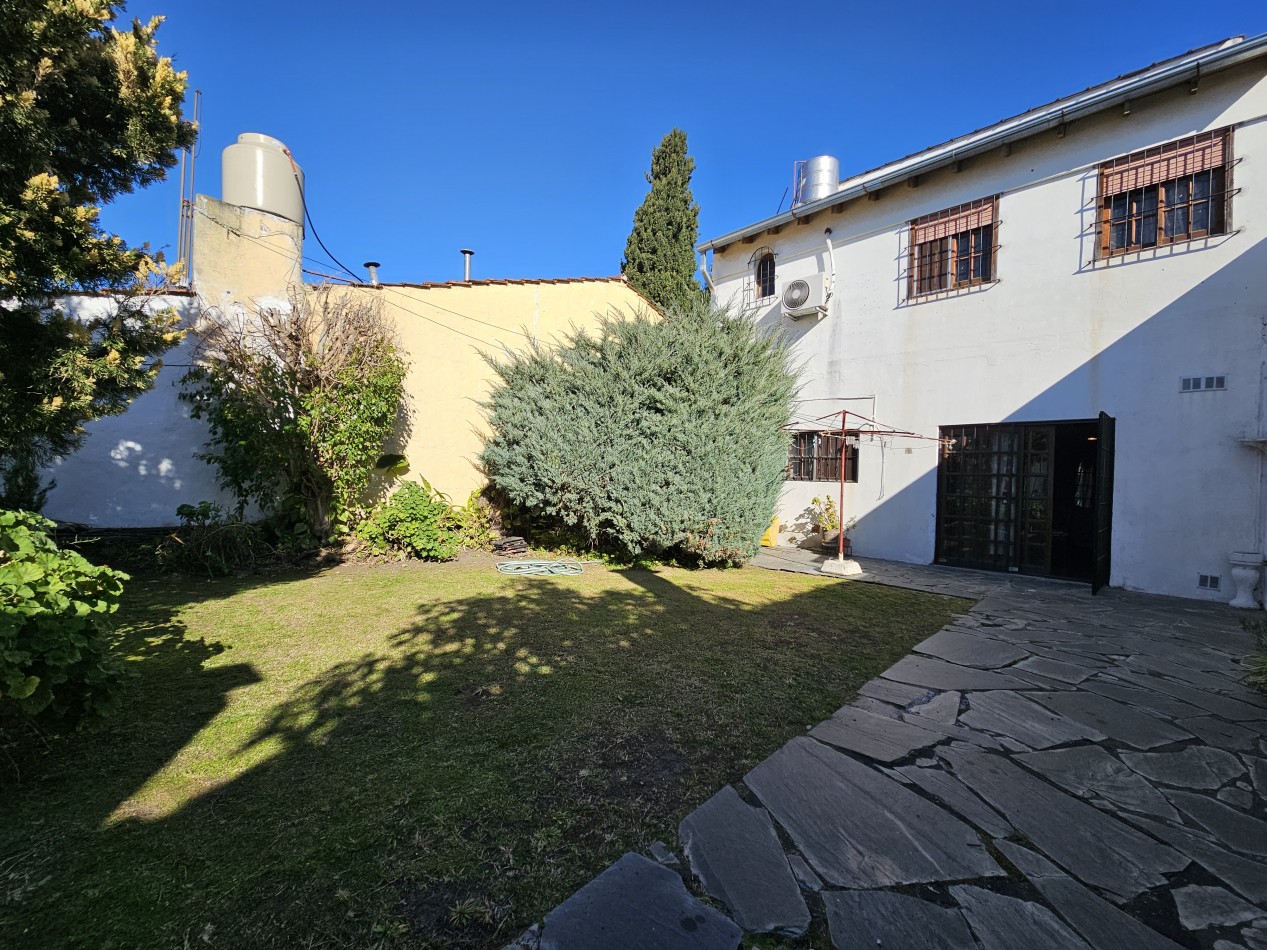 Chalet 4 Amb C/Parque y Piscina En Ituzaingo Norte Apto Credito