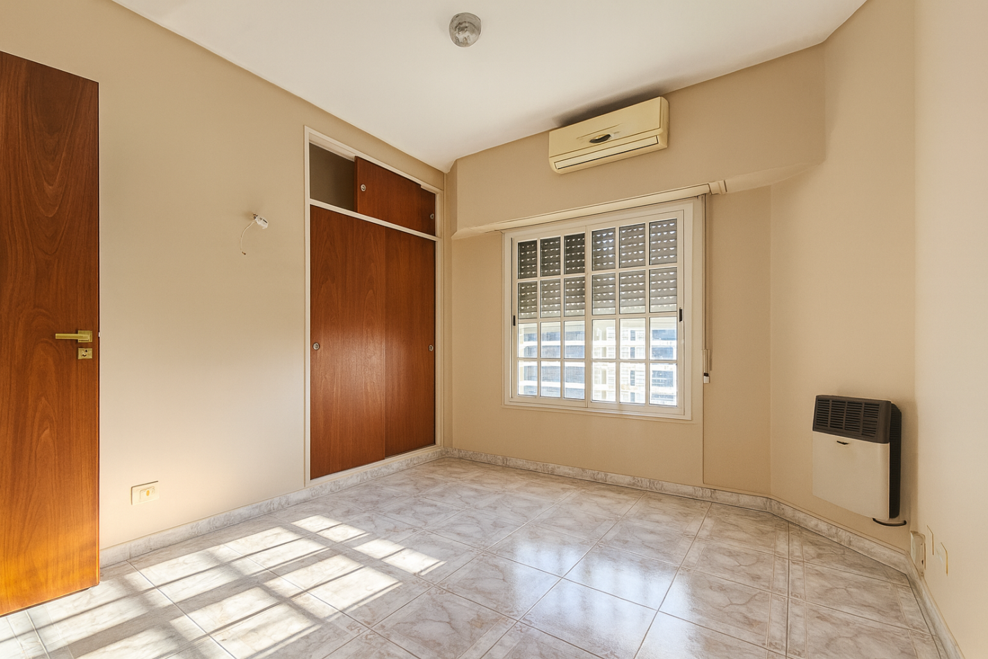 Depto 3 Ambientes Semipiso Luminoso En Moron Centro Apto Credito