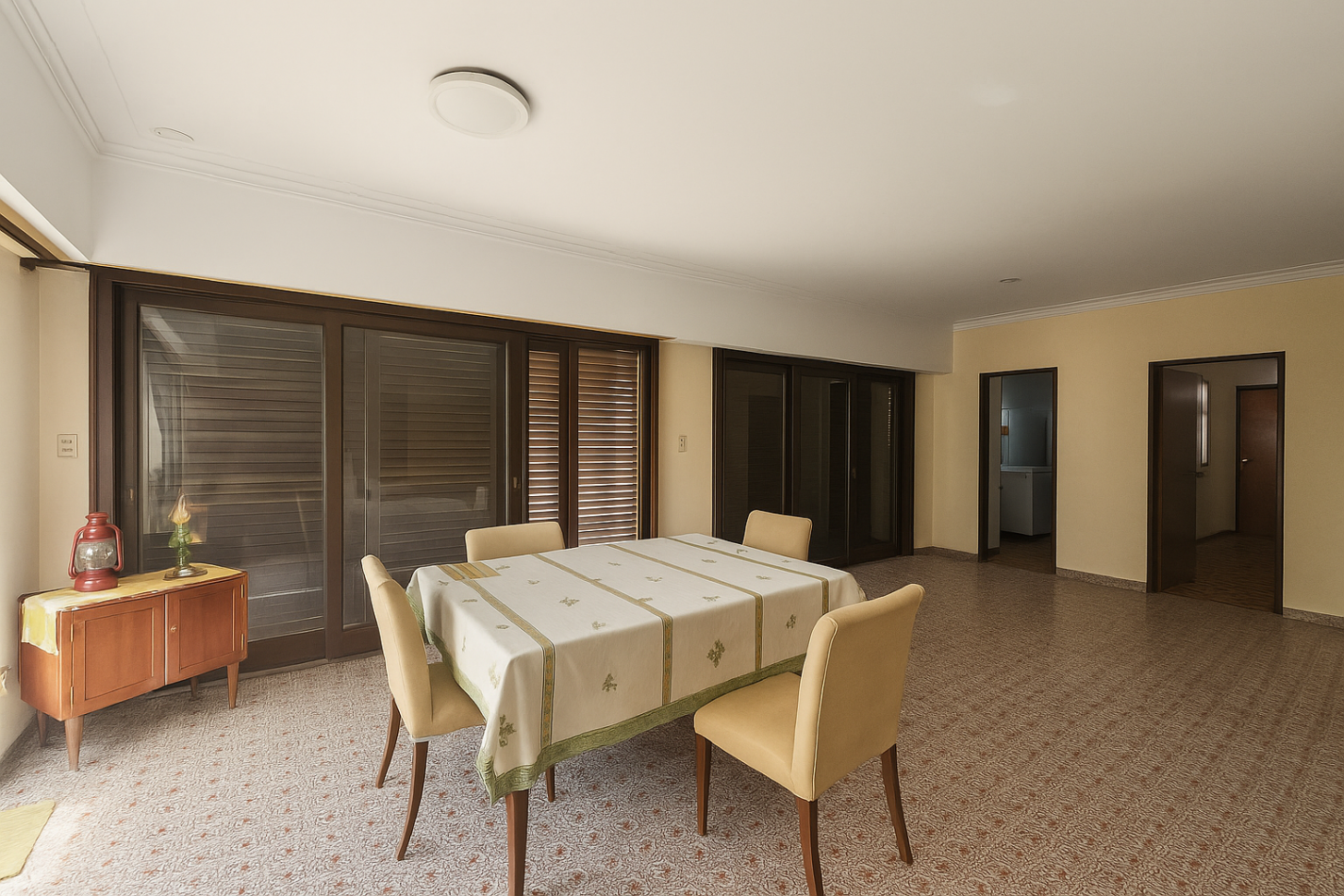 Chalet 6 Ambientes C/Fondo y Pileta En Castelar Norte