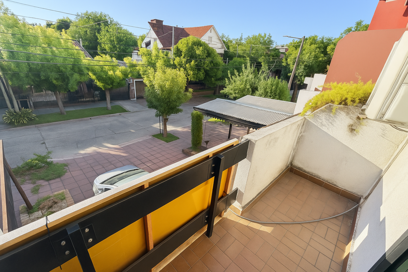 Duplex 3 Amb C/Patio En Castelar Norte Zona Residencial Apto Credito