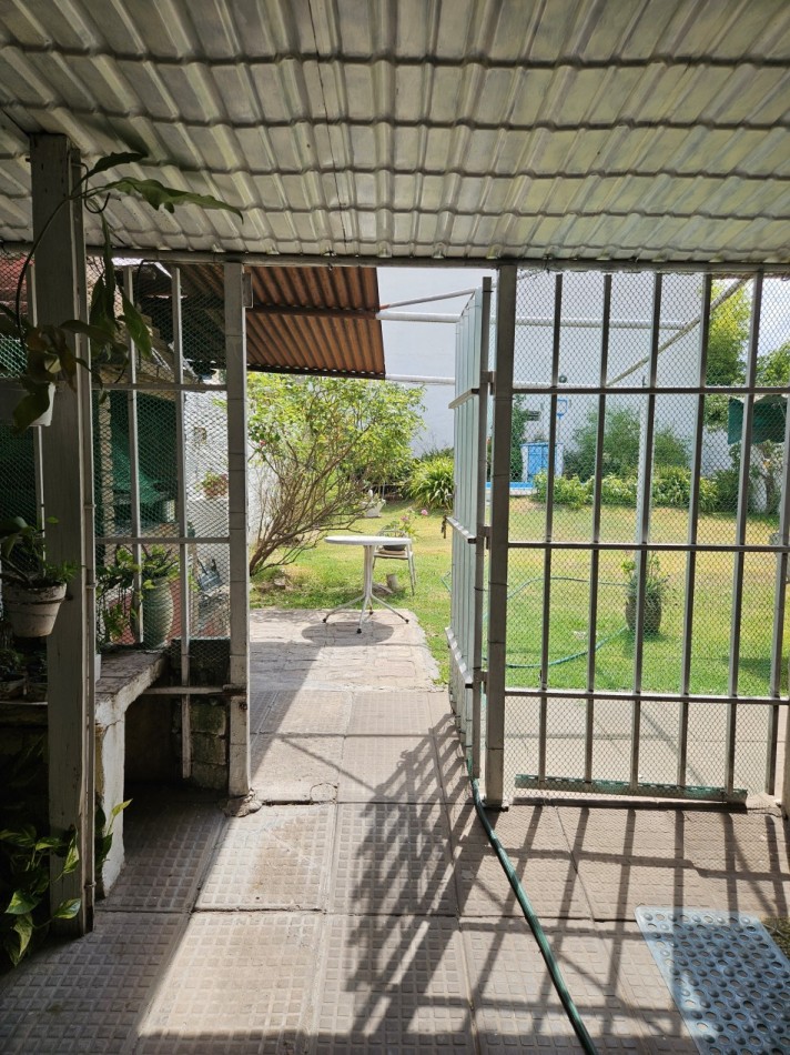 Excelente Oportunidad Casa 3 Ambientes C/Parque En Ituzaingo