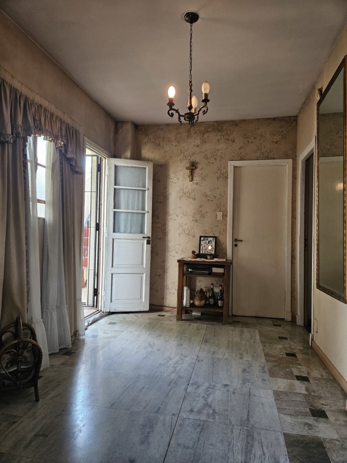 Venta de Casa Americana 4 Ambientes Apto Credito en Castelar Norte