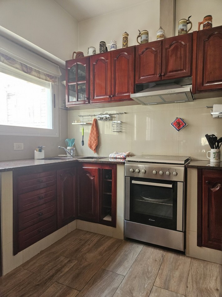 Venta De Chalet 5 Ambientes En Parque Ayerza Castelar Norte