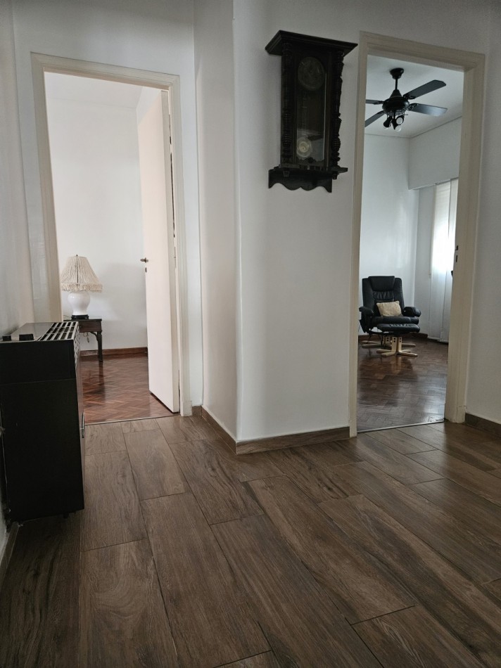 Venta De Chalet 5 Ambientes En Parque Ayerza Castelar Norte