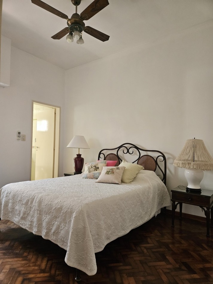 Venta De Chalet 5 Ambientes En Parque Ayerza Castelar Norte