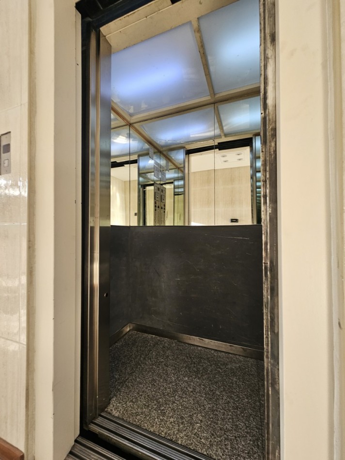 Depto 3 Ambientes Semipiso Luminoso En Moron Centro Apto Credito