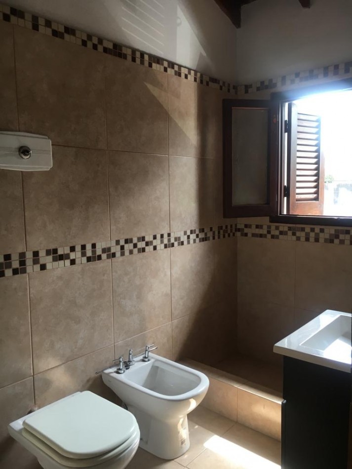 Alquiler Duplex 4 Ambientes Con Cochera En Castelar Norte