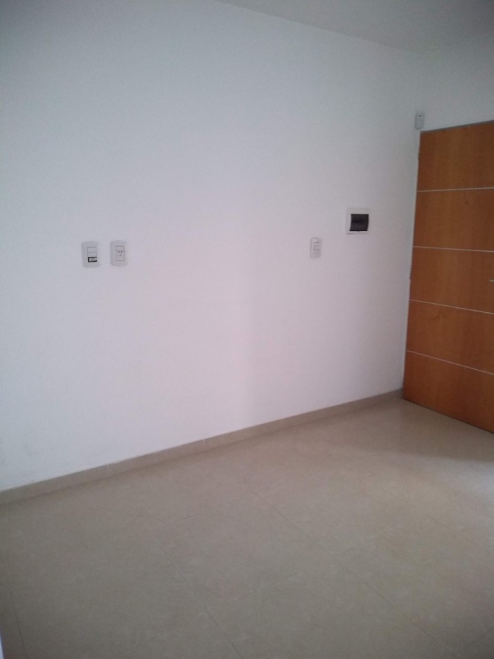 Depto 2 Ambientes En Moron