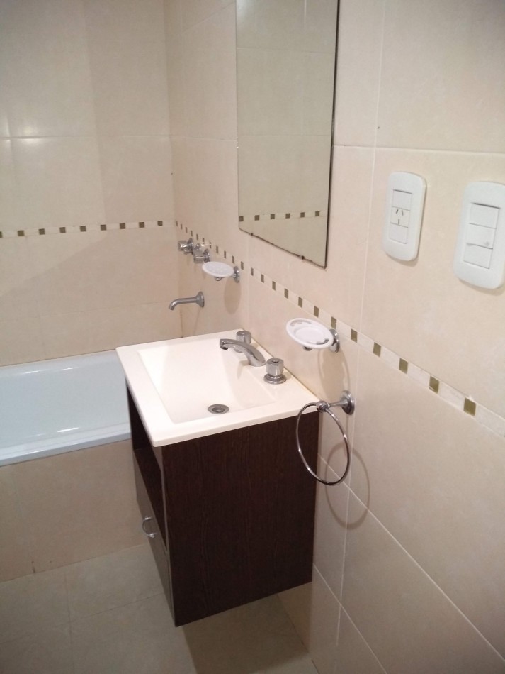 Depto 2 Ambientes En Moron