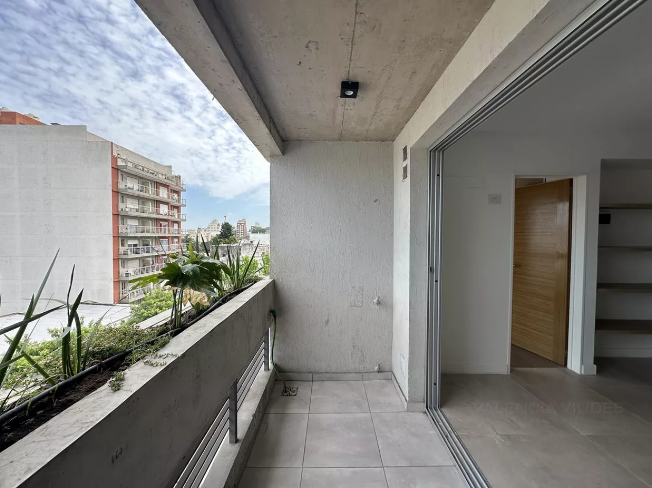 Venta Depto 2 Amb De Categoria Estrenar Boj Pellegrini Moron
