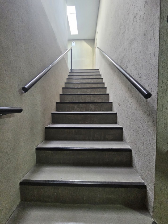 Alquiler Monoambiente Amplio Sin Expensas En Moron SIN EXPENSAS NI SERVICIOS