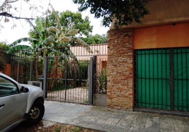 Casa 3 Ambientes C/Cochera En Castelar Norte