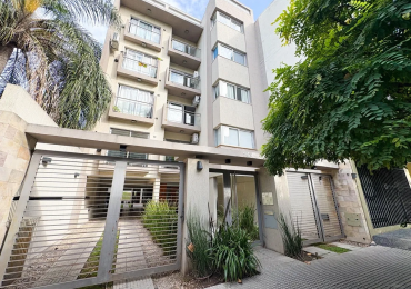 Depto 2 Ambientes Luminoso C/Balcon En Moron 